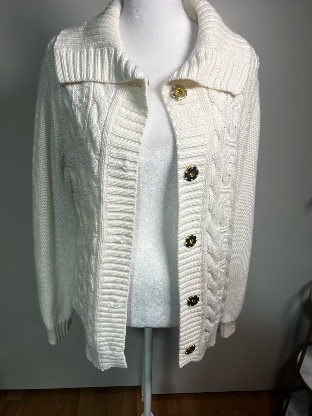 Jones New York Cream Cable-Knit Button Cardigan with Folded Collar